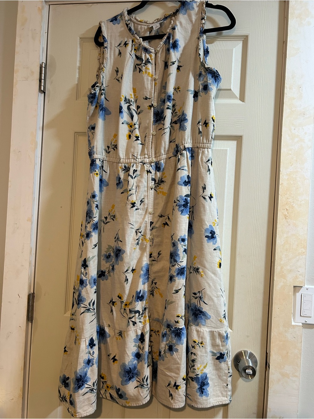 Liz Claiborne Cream Dress with Blue and Yellow Floral Print - Picture 2 of 3
